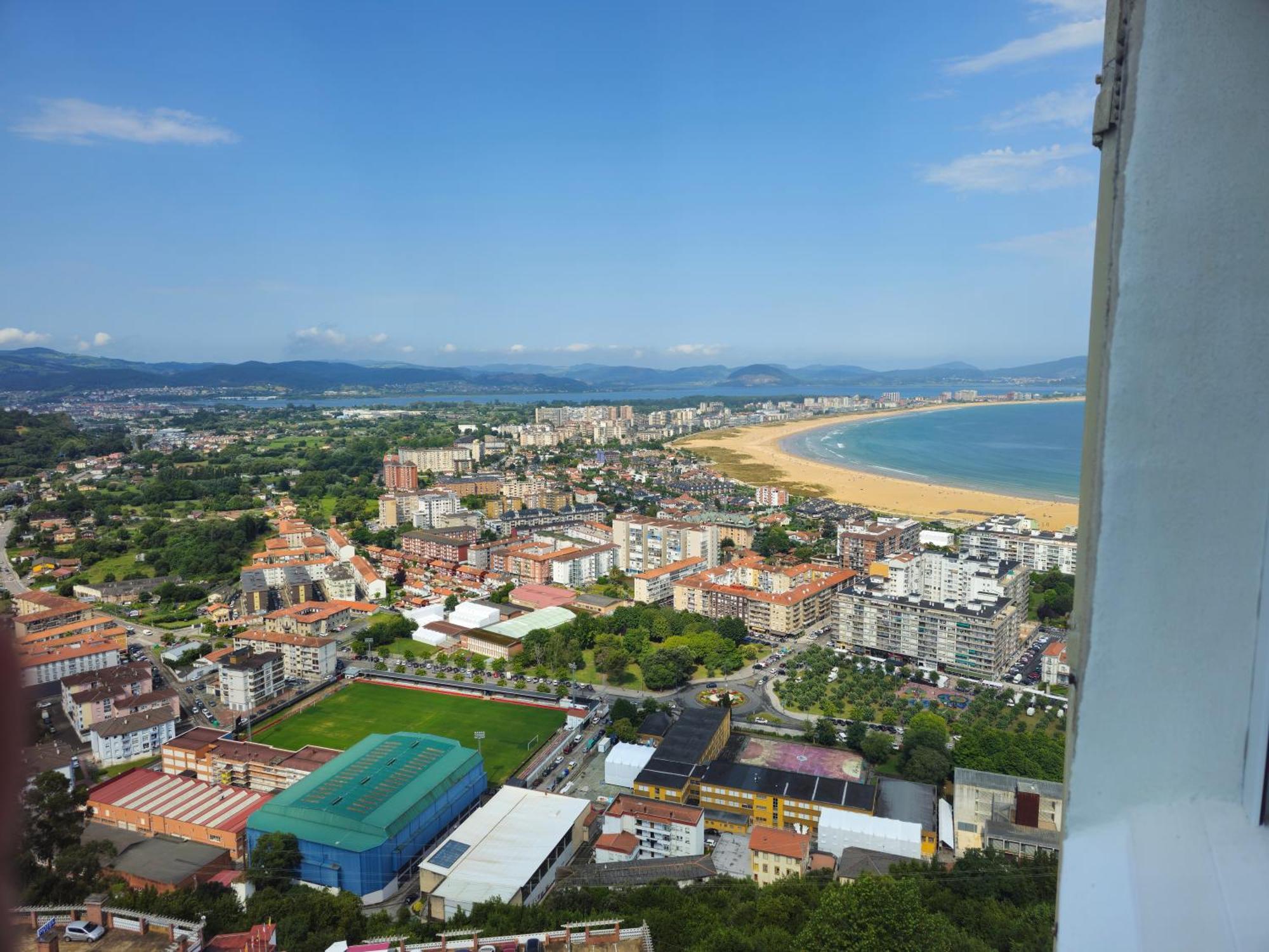 La Torre, Vistas A La Bahia Apartamento Laredo Exterior foto